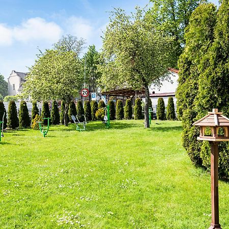 Interferie Cechsztyn Hotel อุสตรอเนียมอร์สเกีย ภายนอก รูปภาพ
