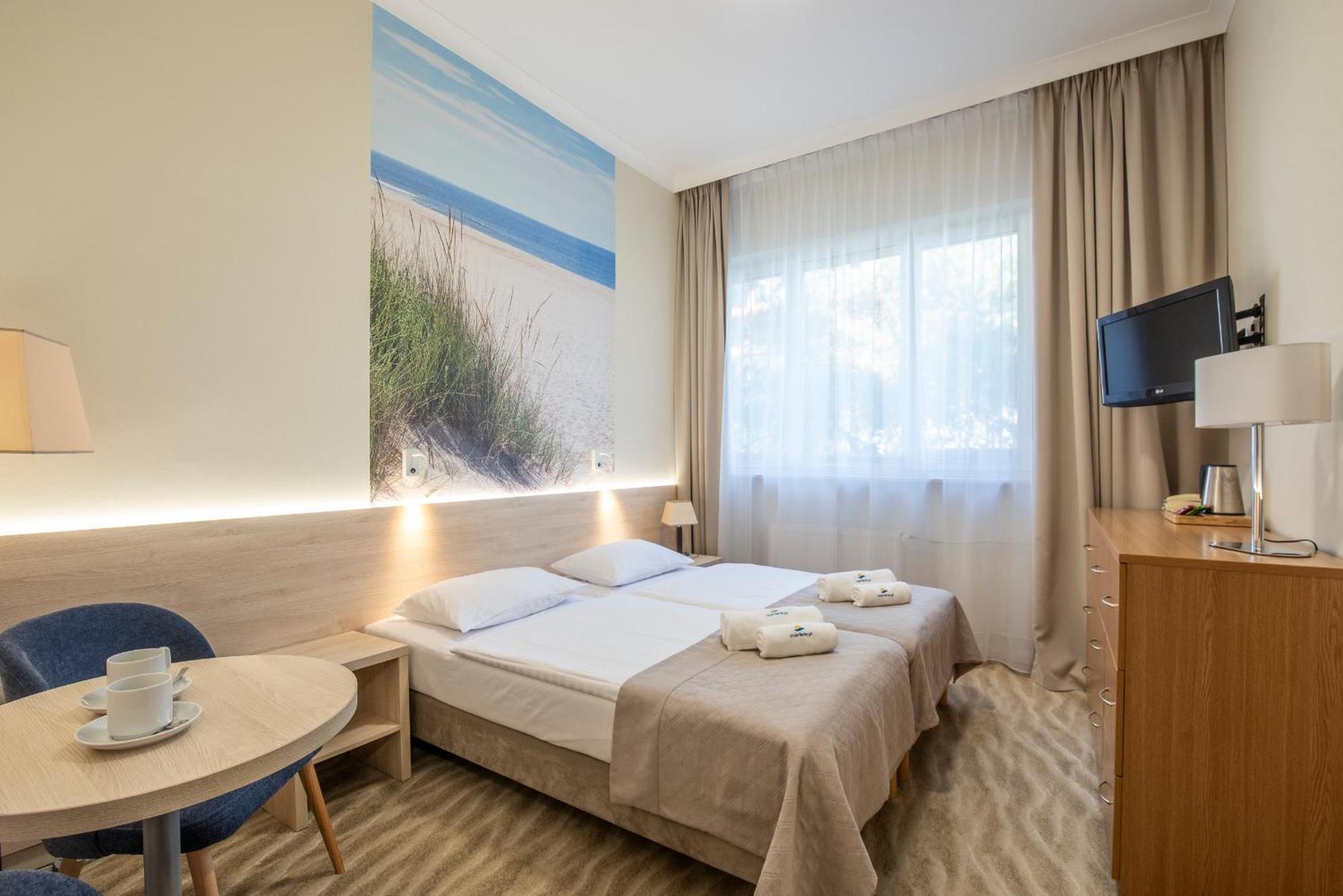 Interferie Cechsztyn Hotel อุสตรอเนียมอร์สเกีย ภายนอก รูปภาพ