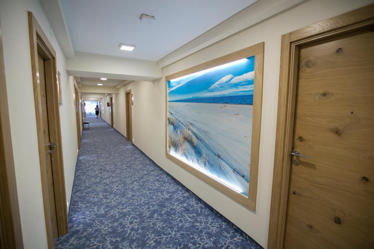 Interferie Cechsztyn Hotel อุสตรอเนียมอร์สเกีย ภายนอก รูปภาพ